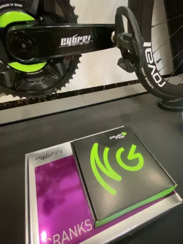 24 AXLE CARBON CRANKSET photo review