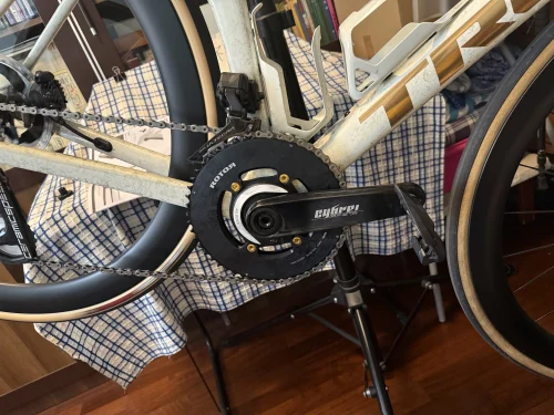 24 AXLE CARBON CRANKSET photo review